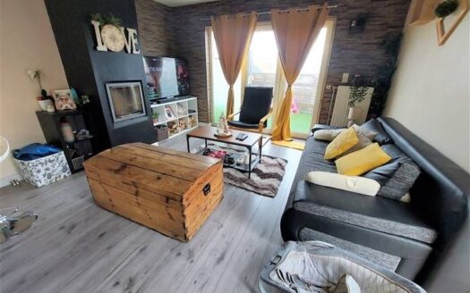 **VENDU**MAISON 3 FAÇADES IDÉALEMENT SITUÉE