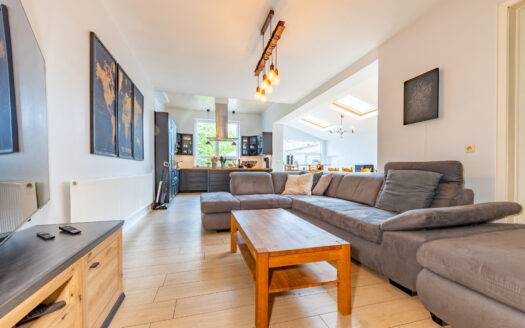 F.O à partir de 460.000€ Maison 441 m² 6 chambres avec piscine