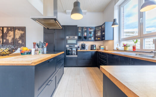 F.O à partir de 460.000€ Maison 441 m² 6 chambres avec piscine